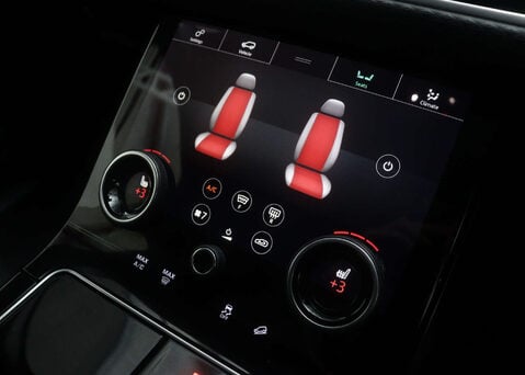 Land Rover Range Rover Velar 2.0 Range Rover Velar R-Dynamic SE P300 Auto 4WD 5dr 32