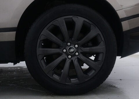 Land Rover Range Rover Velar 2.0 Range Rover Velar R-Dynamic SE P300 Auto 4WD 5dr 16