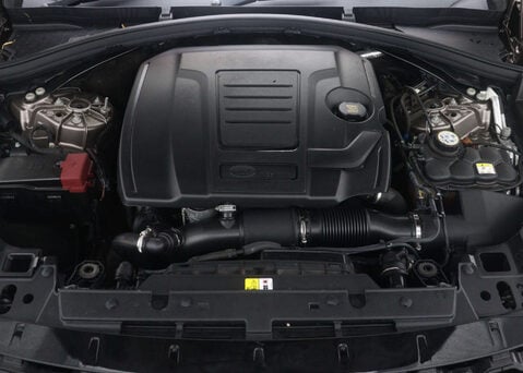 Land Rover Range Rover Velar 2.0 Range Rover Velar R-Dynamic SE P300 Auto 4WD 5dr 62