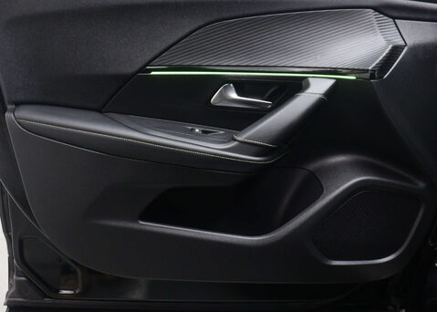 Peugeot 2008 2008 GT Premium EV 5dr 46