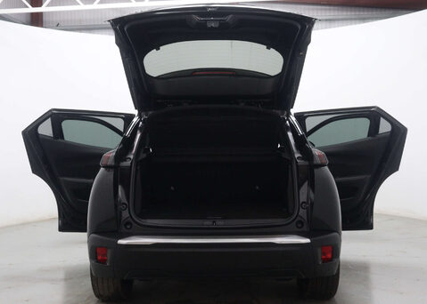 Peugeot 2008 2008 GT Premium EV 5dr 57