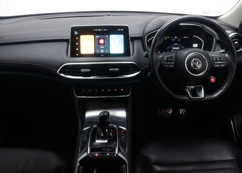 MG HS 1.5 MG HS Trophy S-A 5dr 19