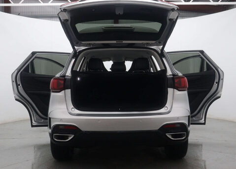 MG HS 1.5 MG HS Trophy S-A 5dr 60