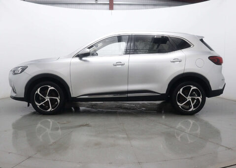 MG HS 1.5 MG HS Trophy S-A 5dr 8