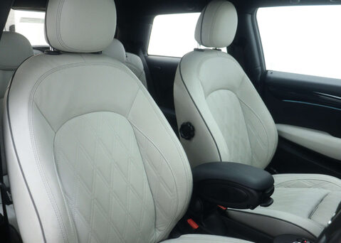 Mini Hatch Cooper S Electric Level 3 3dr 43