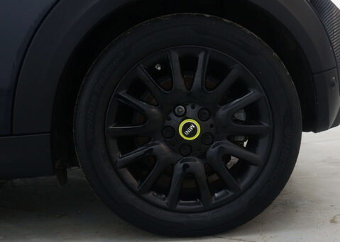 Mini Hatch Cooper S Electric Level 3 3dr 17