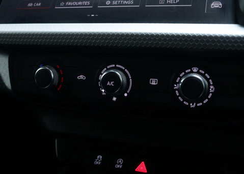 Audi A1 1.0 A1 Sportback 25 TFSI S Line 5dr 29