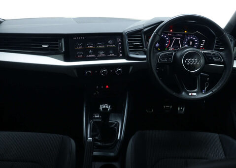 Audi A1 1.0 A1 Sportback 25 TFSI S Line 5dr 19