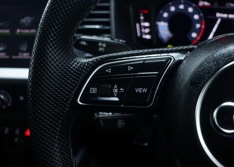 Audi A1 1.0 A1 Sportback 25 TFSI S Line 5dr 33