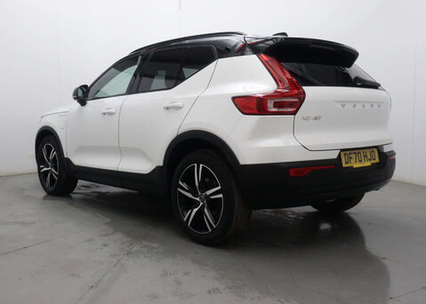 Volvo XC40 1.5 XC40 R-Design T5 Recharge Auto 5dr 9