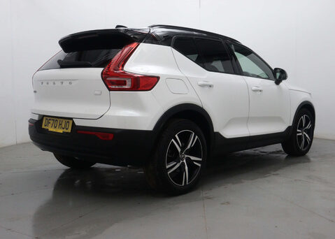 Volvo XC40 1.5 XC40 R-Design T5 Recharge Auto 5dr 11