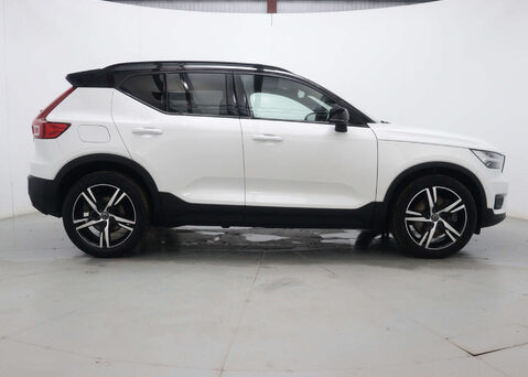 Volvo XC40 1.5 XC40 R-Design T5 Recharge Auto 5dr 12
