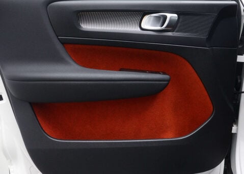 Volvo XC40 1.5 XC40 R-Design T5 Recharge Auto 5dr 40