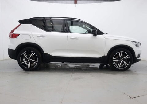 Volvo XC40 1.5 XC40 R-Design T5 Recharge Auto 5dr 12