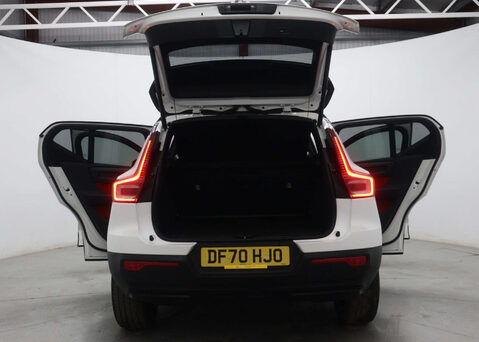 Volvo XC40 1.5 XC40 R-Design T5 Recharge Auto 5dr 49