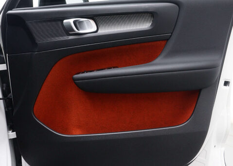 Volvo XC40 1.5 XC40 R-Design T5 Recharge Auto 5dr 36