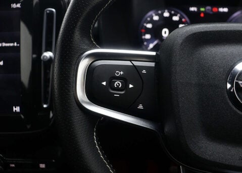 Volvo XC40 1.5 XC40 R-Design T5 Recharge Auto 5dr 28