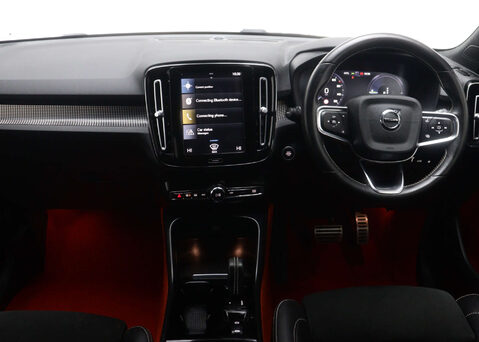 Volvo XC40 1.5 XC40 R-Design T5 Recharge Auto 5dr 15