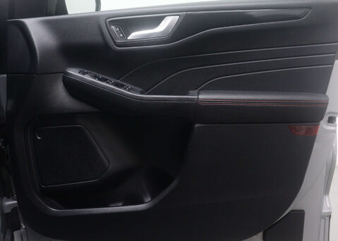 Ford Kuga 2.5 Kuga ST-Line PHEV CVT 5dr 44