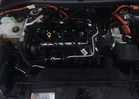 Ford Kuga 2.5 Kuga ST-Line PHEV CVT 5dr 52