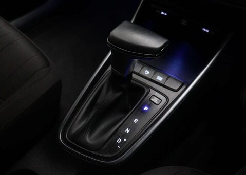 Hyundai BAYON 1.0 Bayon SE Connect TGDi MHEV Auto 5dr 28