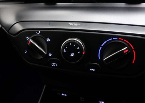 Hyundai BAYON 1.0 Bayon SE Connect TGDi MHEV Auto 5dr 25