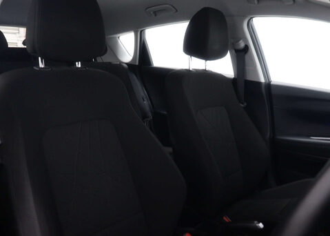 Hyundai BAYON 1.0 Bayon SE Connect TGDi MHEV Auto 5dr 37