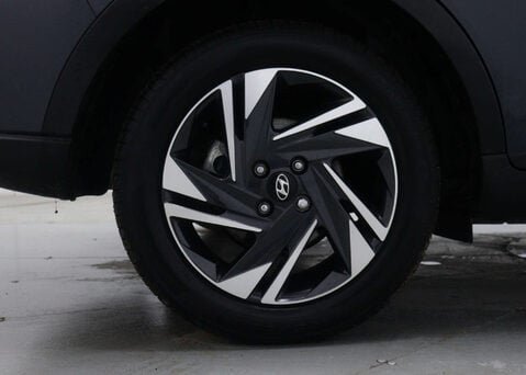 Hyundai BAYON 1.0 Bayon SE Connect TGDi MHEV Auto 5dr 13