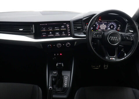 Audi A1 1.0 A1 S Line 25 TFSI S-A 5dr 19