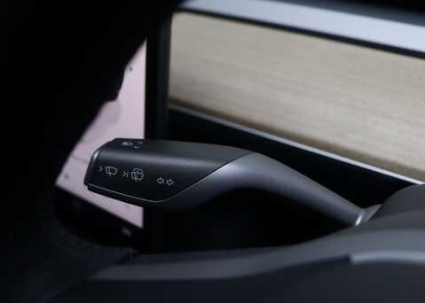 Tesla Model 3 Model 3 Long Range AWD 4WD 4dr 36