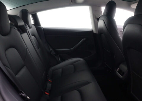 Tesla Model 3 Model 3 Long Range AWD 4WD 4dr 51