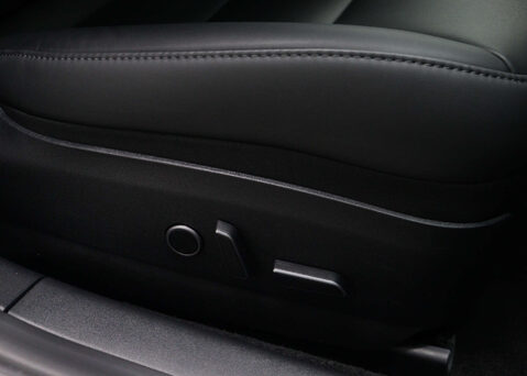 Tesla Model 3 Model 3 Long Range AWD 4WD 4dr 39