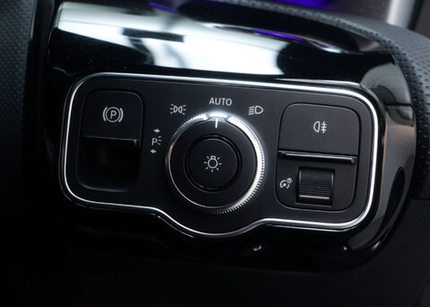 Mercedes-Benz A Class 1.3 A 250 AMG Line Edition Premium E Auto 4dr 42