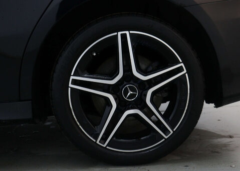 Mercedes-Benz A Class 1.3 A 250 AMG Line Edition Premium E Auto 4dr 14