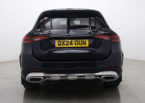 Mercedes-Benz GLC 2.0 GLC 300 AMG Line E 4Matic Auto 4WD 5dr 10