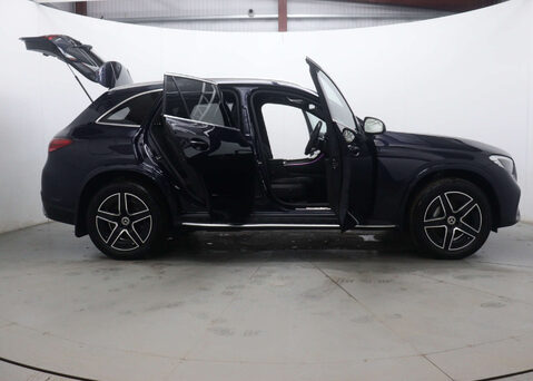 Mercedes-Benz GLC 2.0 GLC 300 AMG Line E 4Matic Auto 4WD 5dr 69