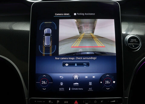 Mercedes-Benz GLC 2.0 GLC 300 AMG Line E 4Matic Auto 4WD 5dr 33