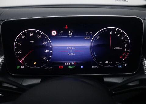 Mercedes-Benz GLC 2.0 GLC 300 AMG Line E 4Matic Auto 4WD 5dr 17