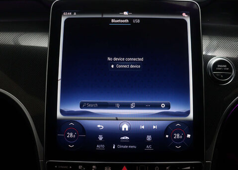 Mercedes-Benz GLC 2.0 GLC 300 AMG Line E 4Matic Auto 4WD 5dr 27