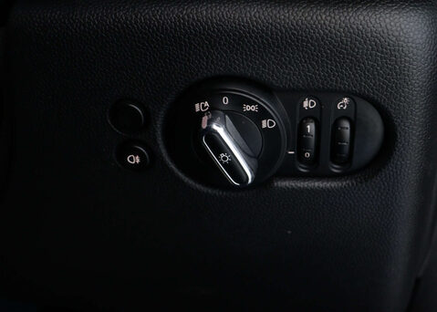 Mini Hatch 1.5 One Classic Auto 5dr 36