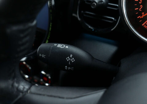 Mini Hatch 1.5 One Classic Auto 5dr 32