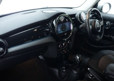 Mini Hatch 1.5 One Classic Auto 5dr 40
