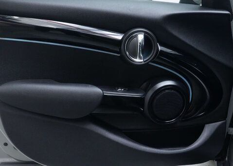 Mini Hatch 1.5 One Classic Auto 5dr 43