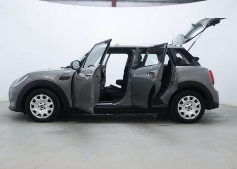 Mini Hatch 1.5 One Classic Auto 5dr 50