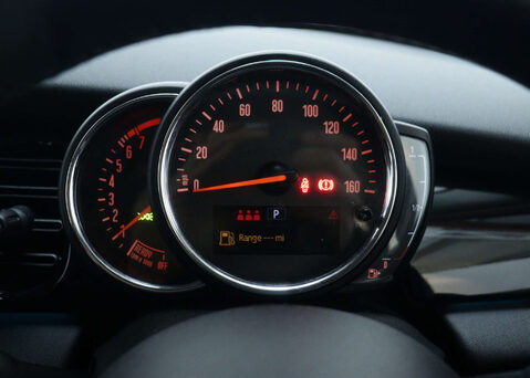 Mini Hatch 1.5 One Classic Auto 5dr 17