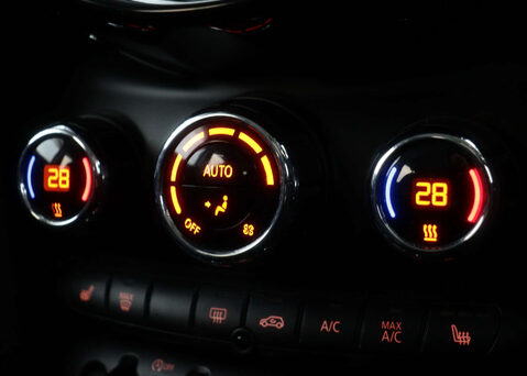 Mini Hatch 1.5 One Classic Auto 5dr 27