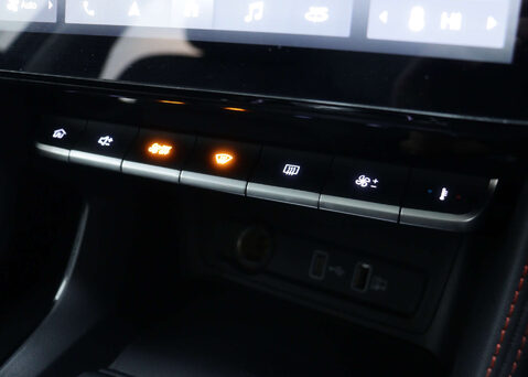 MG ZS MG ZS Trophy EV 5dr 32