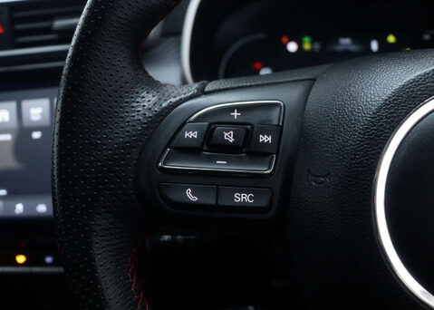 MG ZS MG ZS Trophy EV 5dr 38