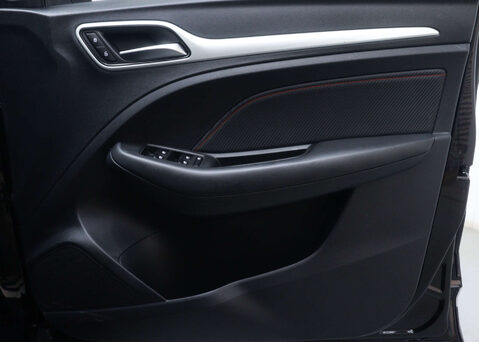 MG ZS MG ZS Trophy EV 5dr 49