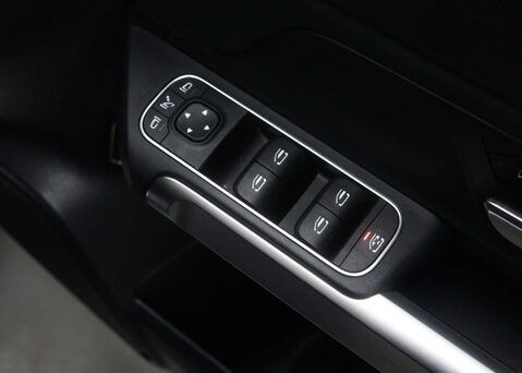 Mercedes-Benz EQB EQB 300 AMG Line 4Matic 4WD 5dr 46